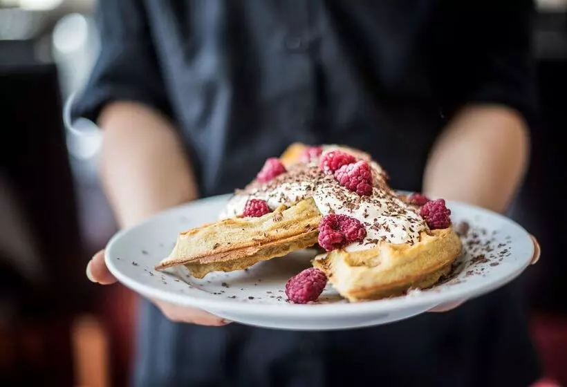 First Hotel Christian Iv