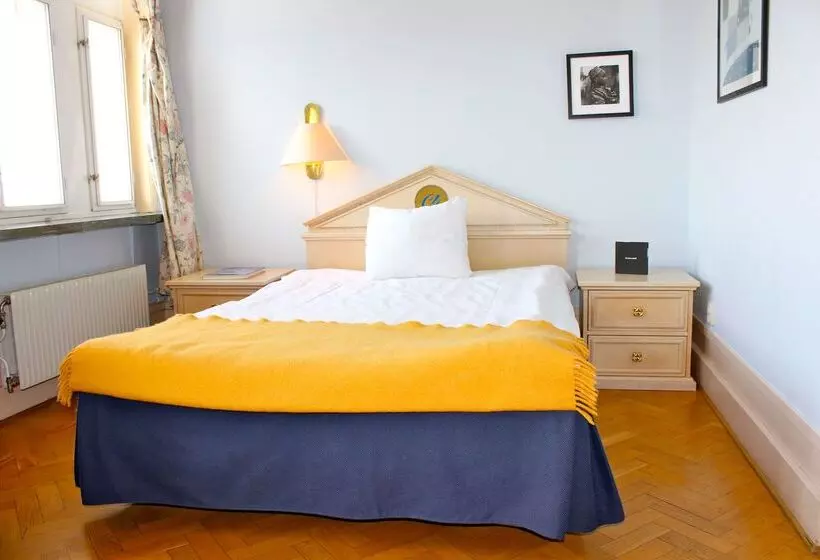 First Hotel Christian Iv