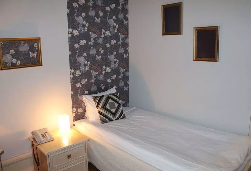 First Hotel Christian Iv