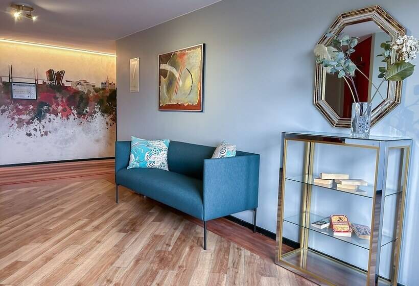 هتل Good Morning + Helsingborg