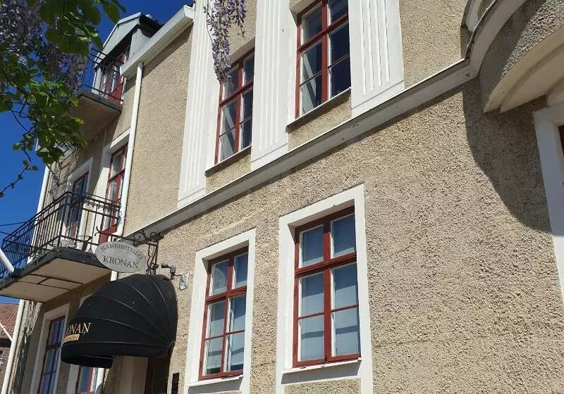 Hamnhotellet Kronan