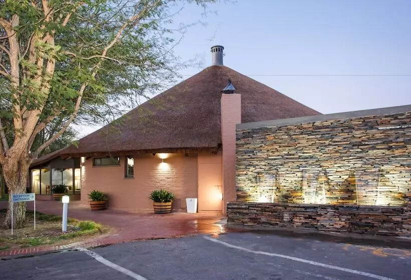 Protea Hotel By Marriott Oudtshoorn Riempie Estate