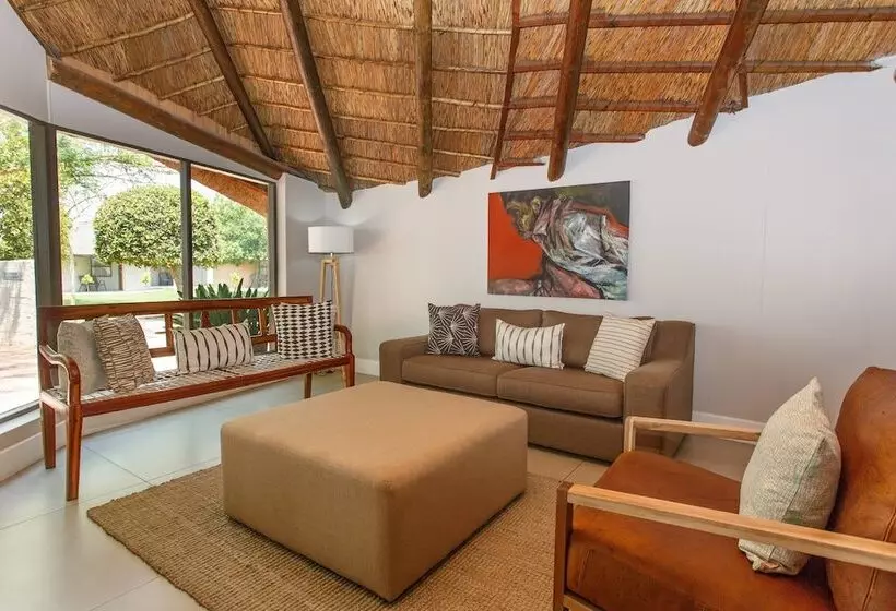 Protea Hotel By Marriott Oudtshoorn Riempie Estate