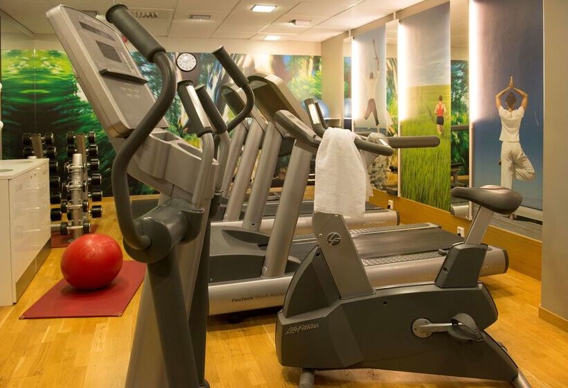 فندق Scandic Borlange