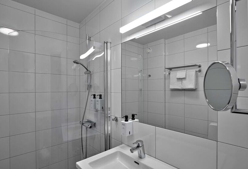 فندق Scandic Borlange