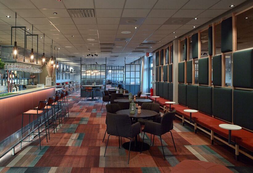 فندق Scandic Borlange