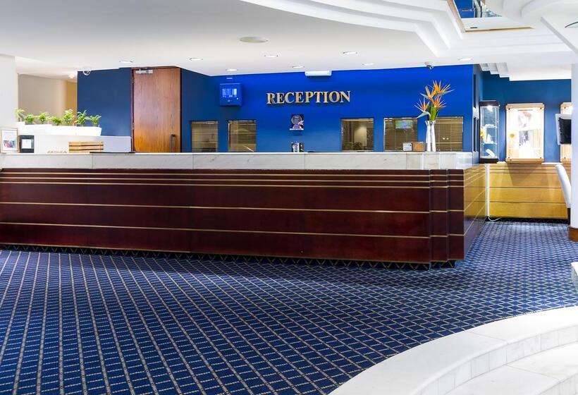 Peninsula All Suite Hotel By Dream Resorts