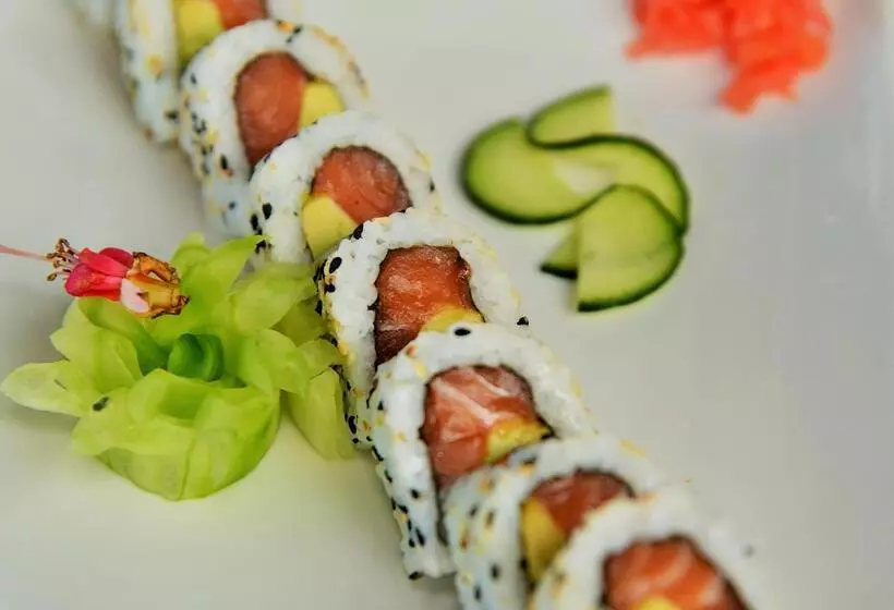 Peninsula All Suite Hotel By Dream Resorts