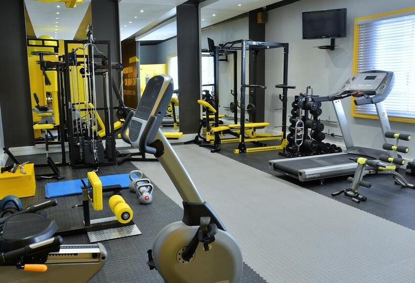 Peninsula All Suite Hotel By Dream Resorts