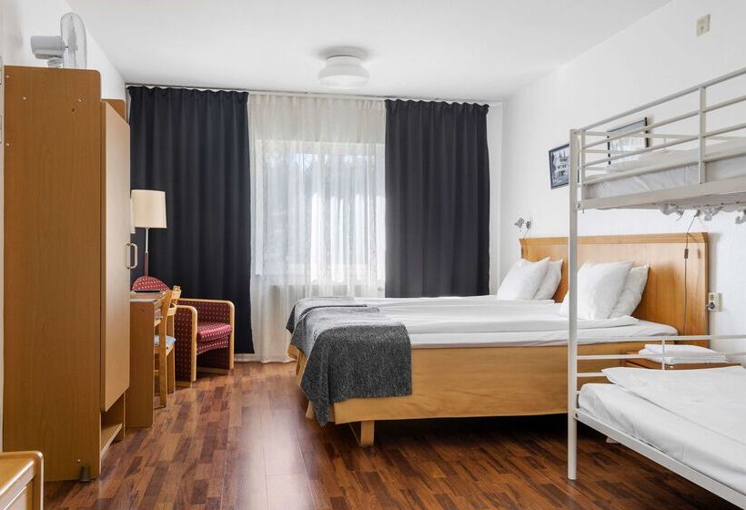 L Frykenstrand; Sure Hotel Collection By Best Western