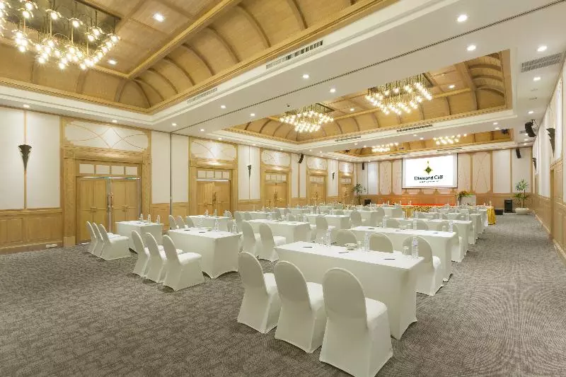 Diamond Cliff Resort & Spa   Sha Extra Plus