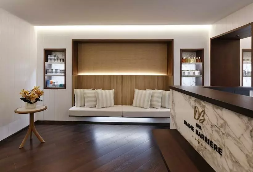 هتل Barriere Le Carl Gustaf St Barth