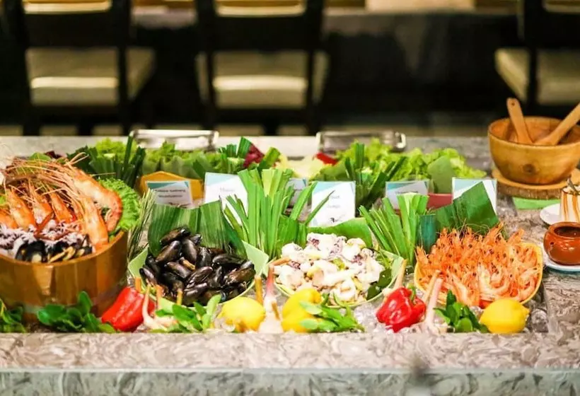 ホテル Furama Silom Bangkok