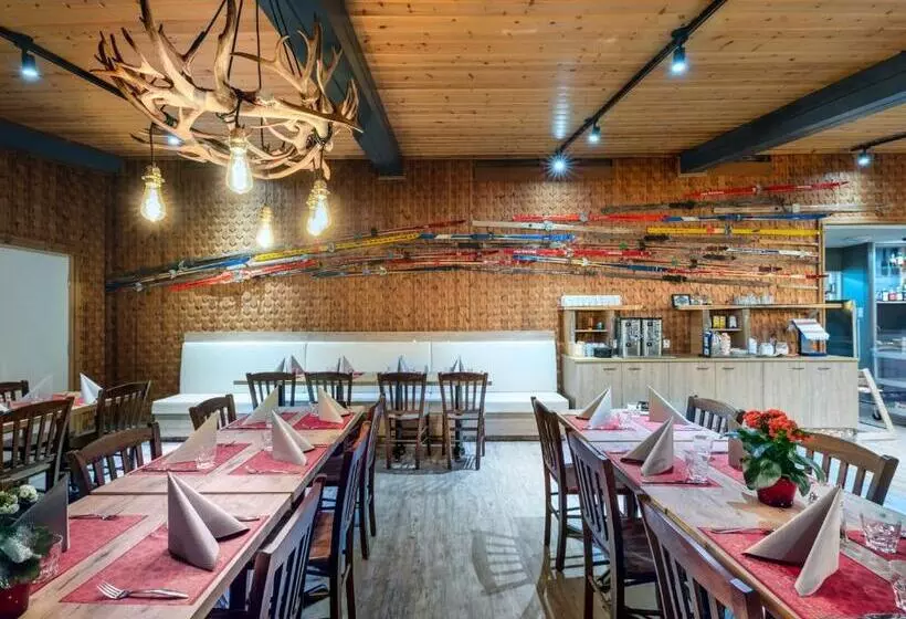 هتل Jeris Lakeside Resort