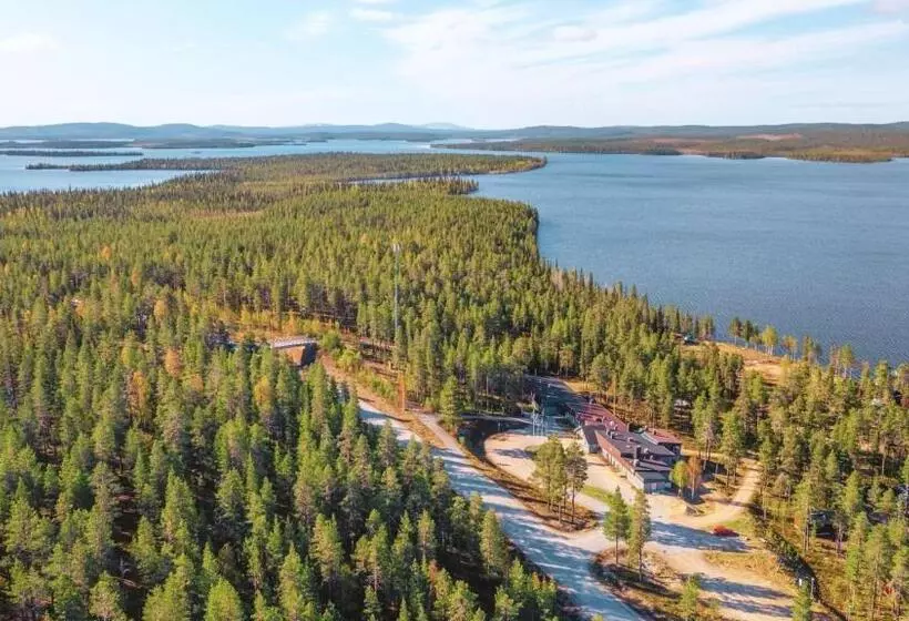 هتل Jeris Lakeside Resort