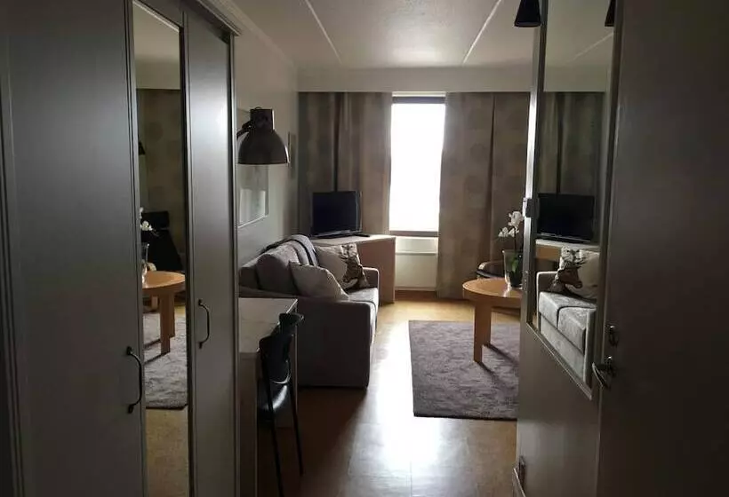 בית מלון כפרי Li Pellonhovi