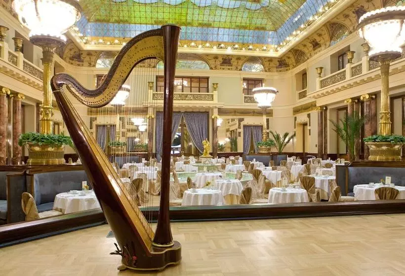 هتل Metropol  Moscow