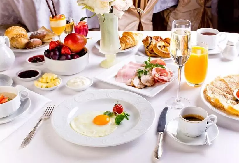 هتل Metropol  Moscow