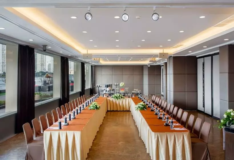 Hotel Ramada Plaza By Wyndham Bangkok Menam Riverside
