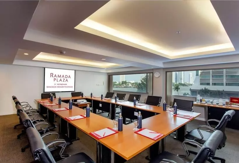 Hotel Ramada Plaza By Wyndham Bangkok Menam Riverside