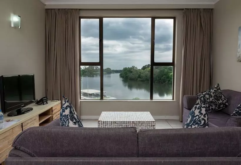 Hotel Riviera On Vaal Resort