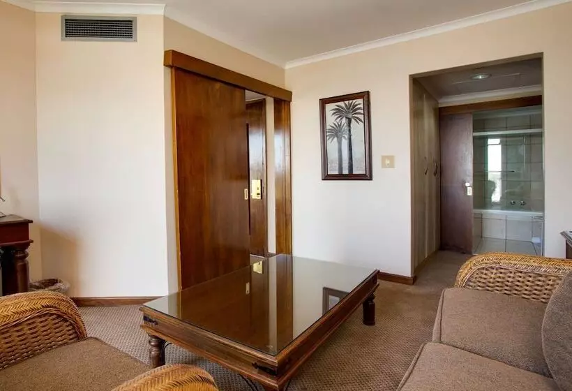 Hotel Riviera On Vaal Resort