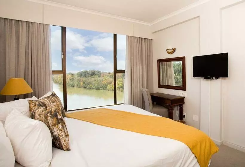 Hotel Riviera On Vaal Resort