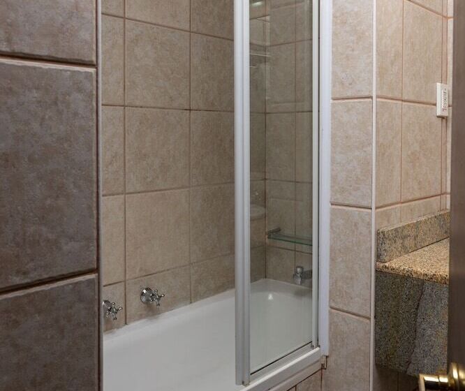 בית מלון כפרי Riviera On Vaal Resort