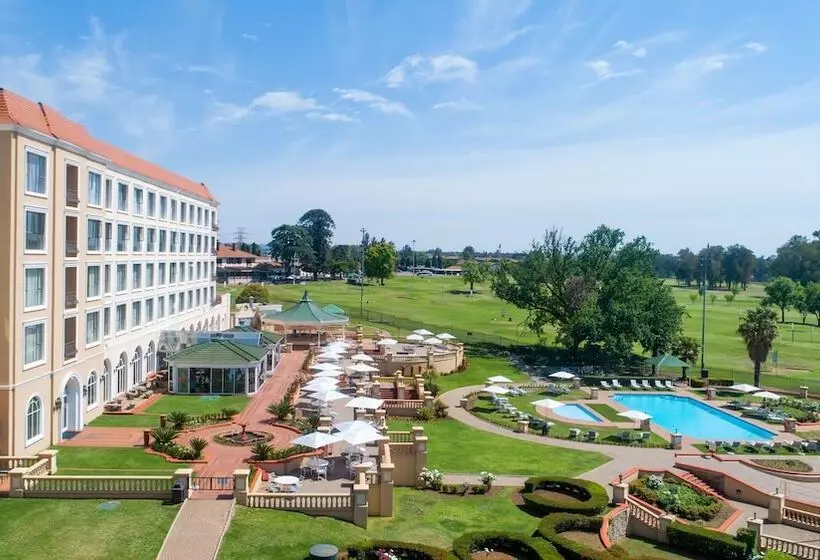 Hotel Riviera On Vaal Resort