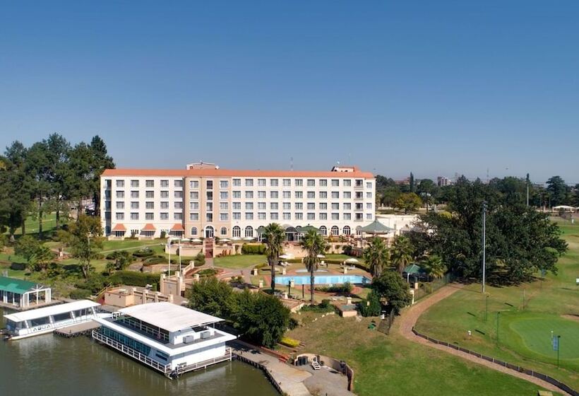 בית מלון כפרי Riviera On Vaal Resort