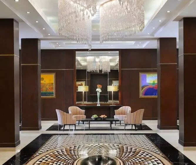 Отель Riyadh Marriott