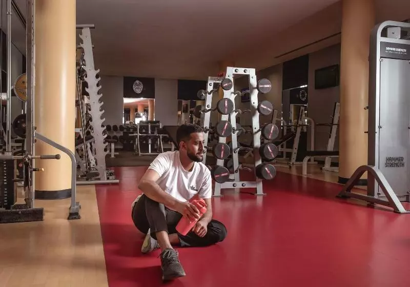 Отель Riyadh Marriott