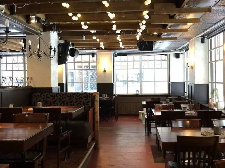 בית מלון כפרי Seurahuone