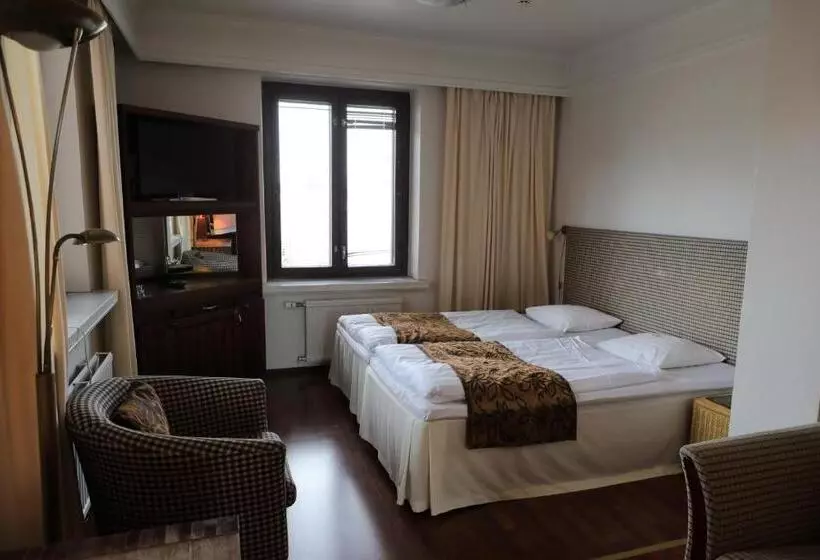 בית מלון כפרי Seurahuone