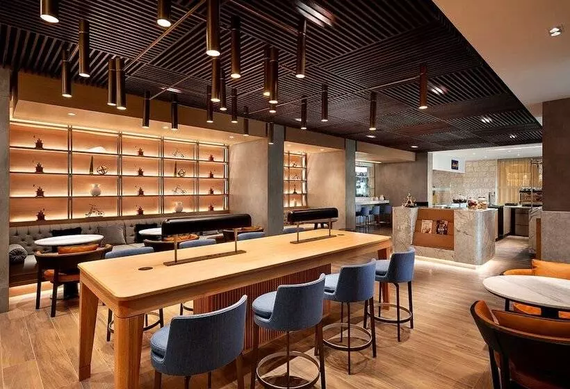 Sheraton Jeddah Hotel Saudi Brothers Commercial Company Branch