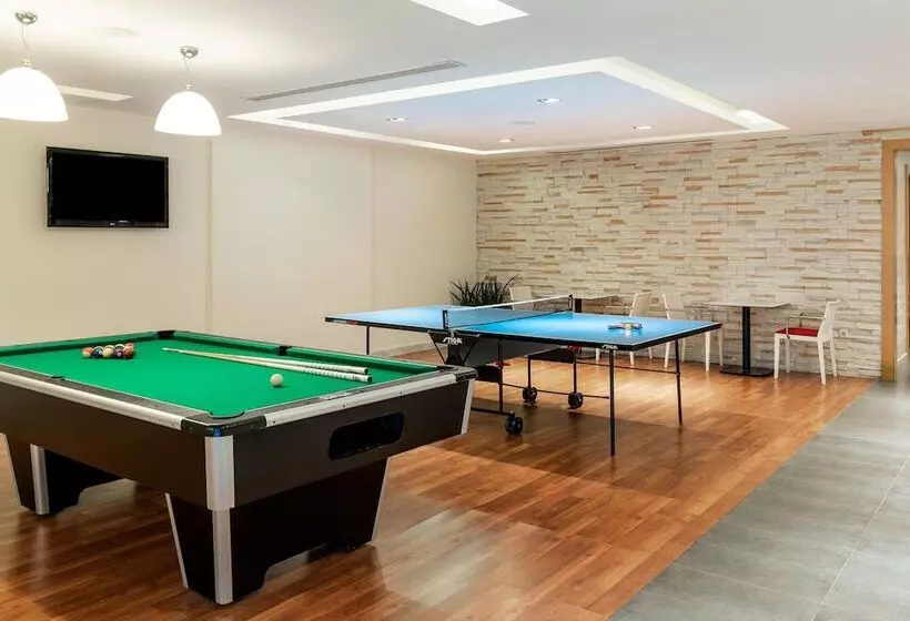 Sheraton Jeddah Hotel Saudi Brothers Commercial Company Branch