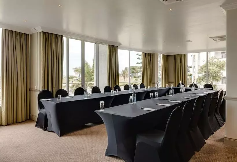 酒店 Southern Sun The Marine