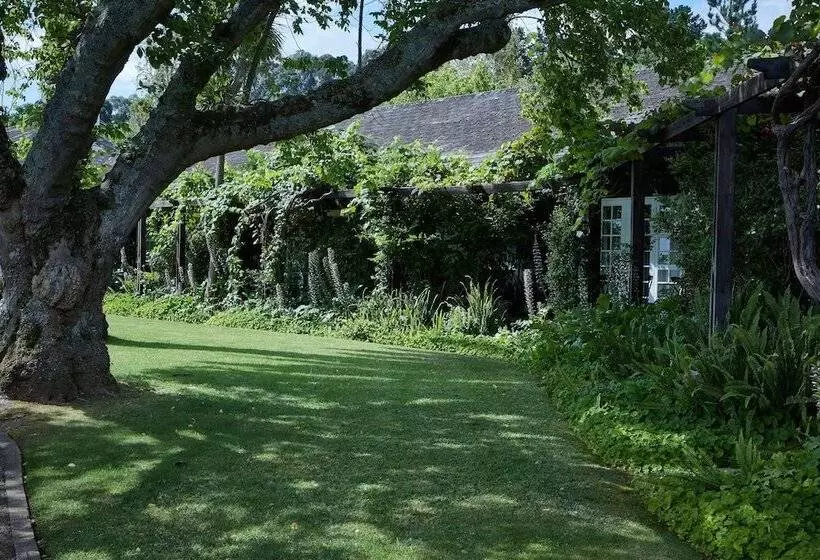 בית מלון כפרי The Devon Valley