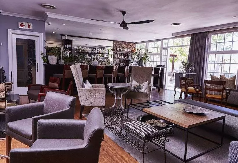 בית מלון כפרי The Devon Valley