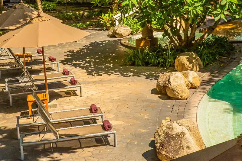 Woodlands Hotel And Resort Pattaya