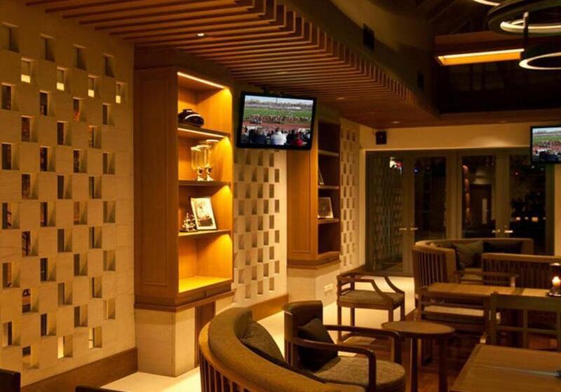 Woodlands Hotel And Resort Pattaya