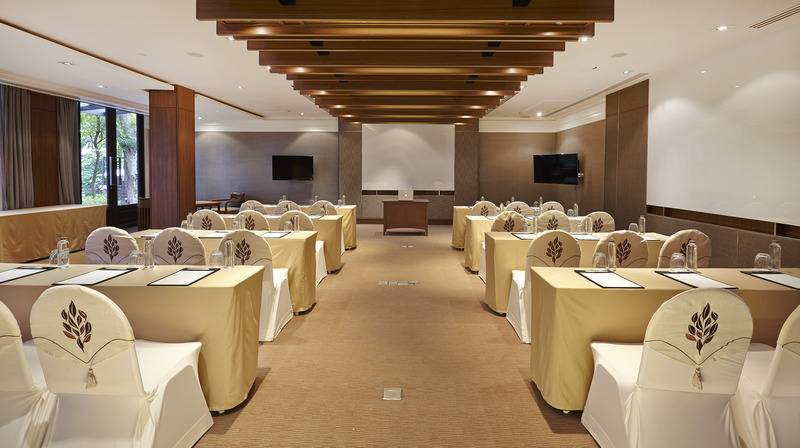 Woodlands Hotel And Resort Pattaya