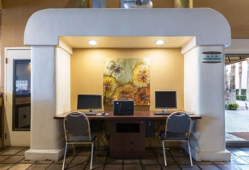 Alexis Park All Suite Resort