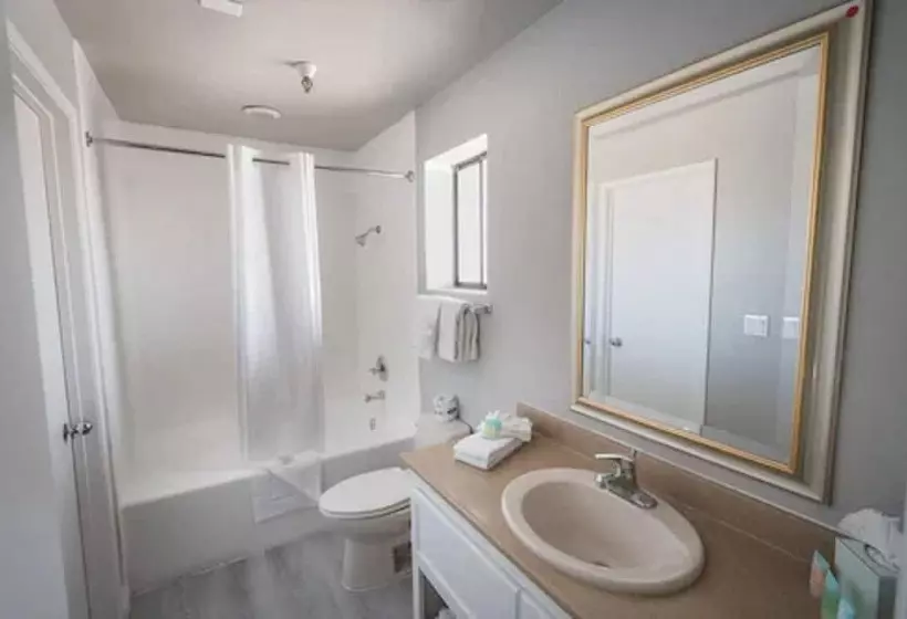 Alexis Park All Suite Resort