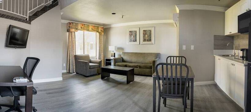 Alexis Park All Suite Resort