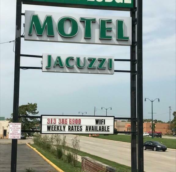 هتل Allen Park Motor Lodge