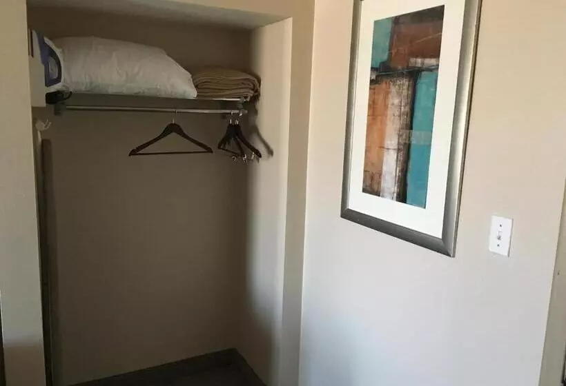 ホテル Allen Park Motor Lodge