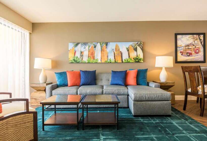 فندق Aston Waikiki Beach Tower