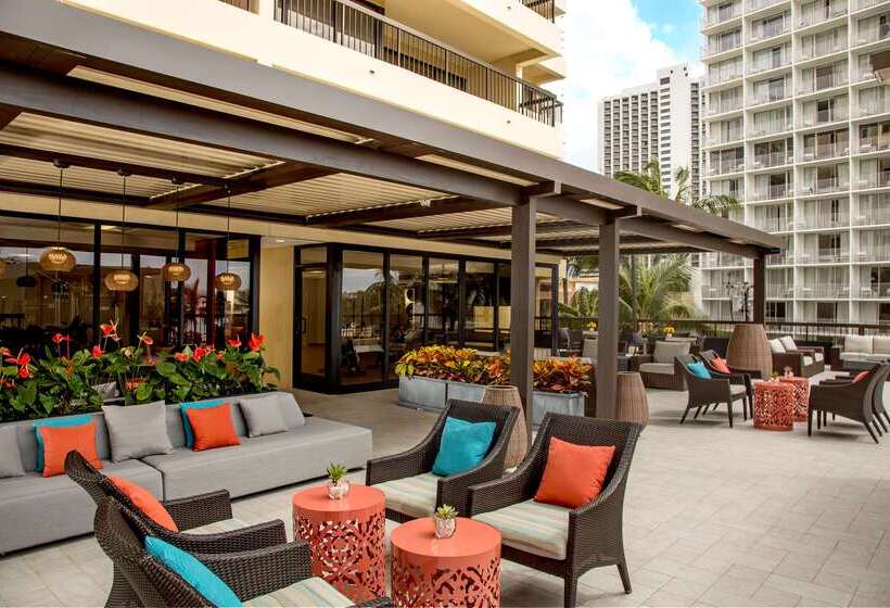 فندق Aston Waikiki Beach Tower