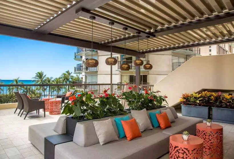 هتل Aston Waikiki Beach Tower